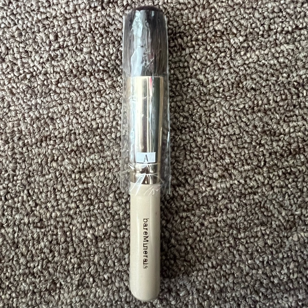 Bareminerals soft focus blush make up brush